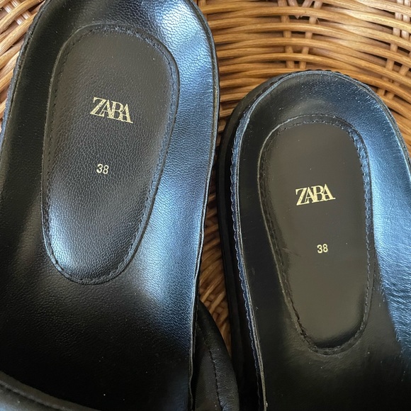 Black slides from Zara - Picture 3 of 5